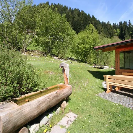 In Niederndorf Near Kufstein With Balcony 木屋 *